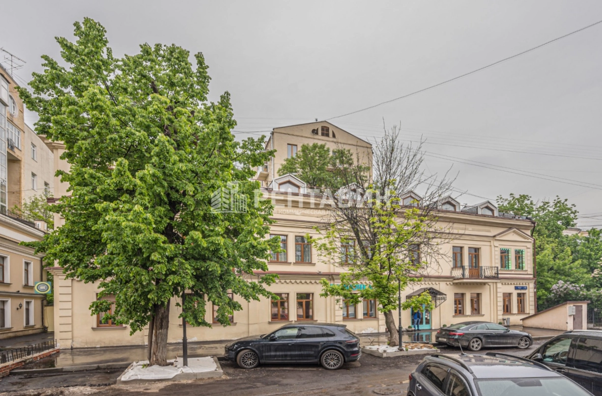 Здание Арбат, 42с4 по адресу г Москва, ул Арбат, д 42 стр 4