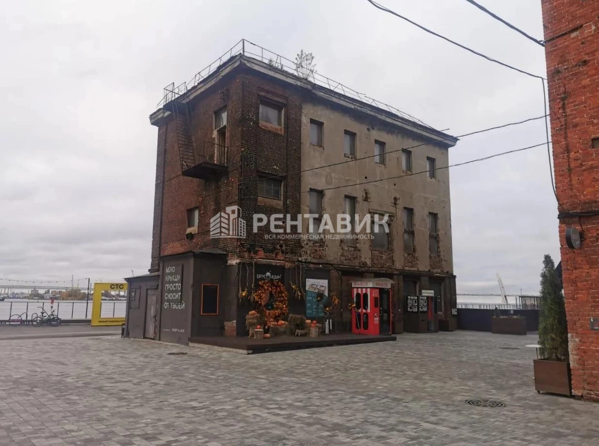 фасад дома, здание по адресу г Санкт-Петербург, линия Кожевенная, д 32 к 2