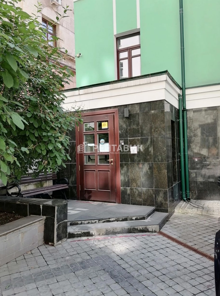 Здание Кривоарбатский 13с2 по адресу г Москва, Кривоарбатский пер, д 13 стр 2