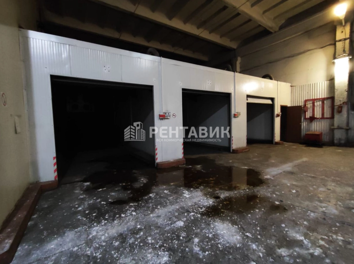 Здание Калининская база по адресу г Санкт-Петербург, пр-кт Непокорённых, д 63