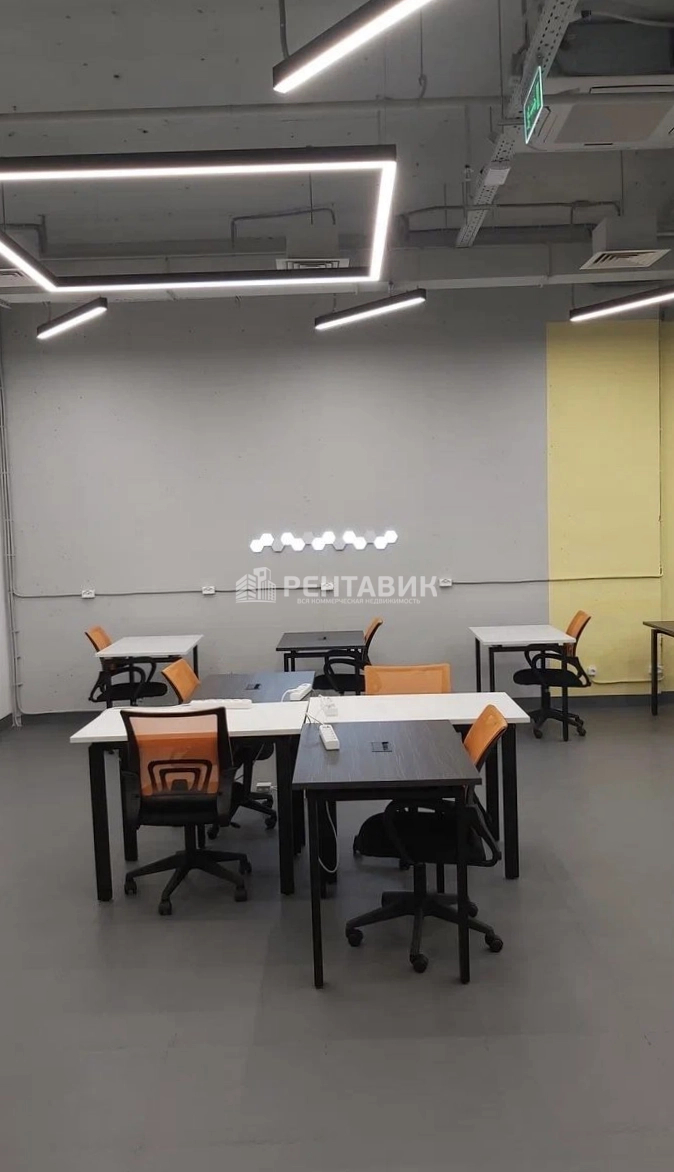 Офис Соты площадью 28 квадратных метров