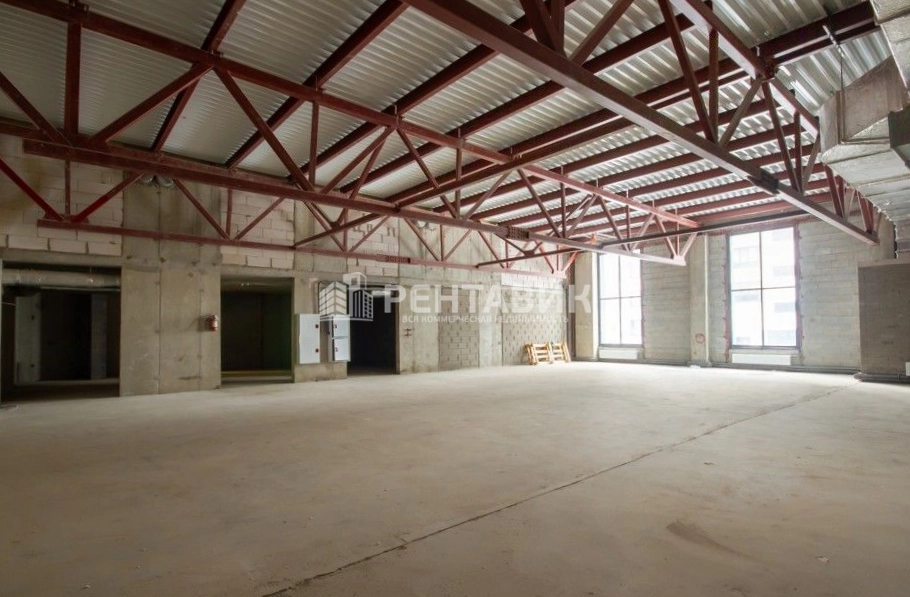 Помещение свободного назначения ArtLine в Приморском площадью 2290 квадратных метров