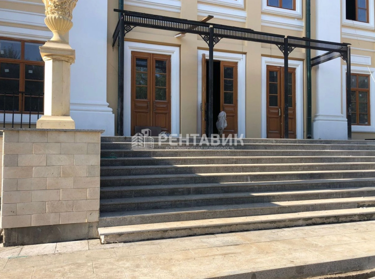 Здание целиком Усадьба Нарышкиных площадью 3916 квадратных метров