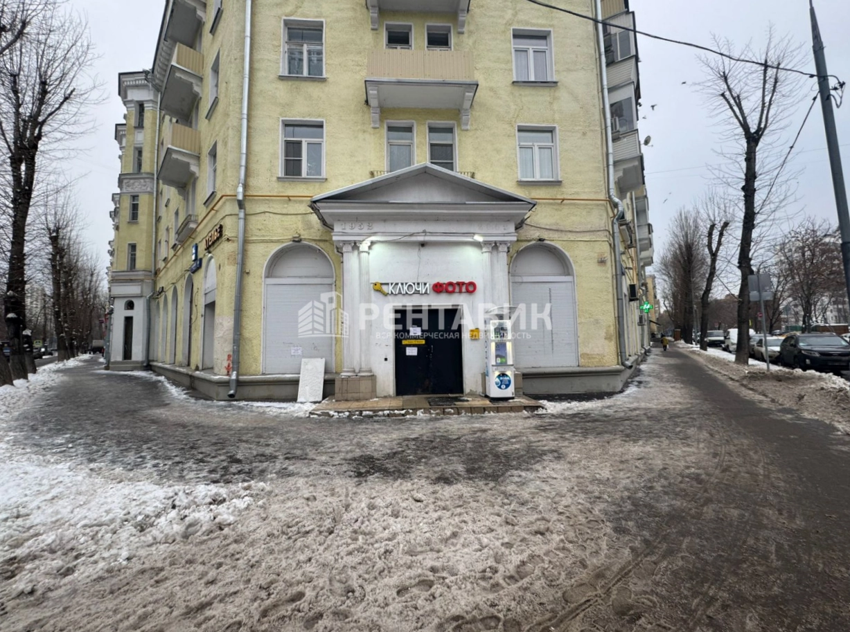 Помещение свободного назначения Саратовская 14-1 площадью 283 квадратных метров