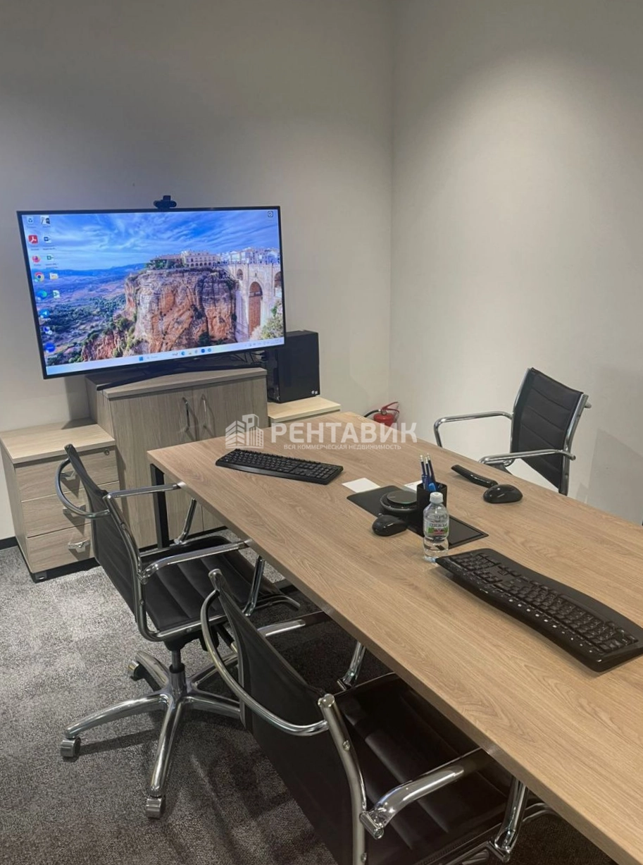 Офис Кантри Парк III площадью 1282 квадратных метров