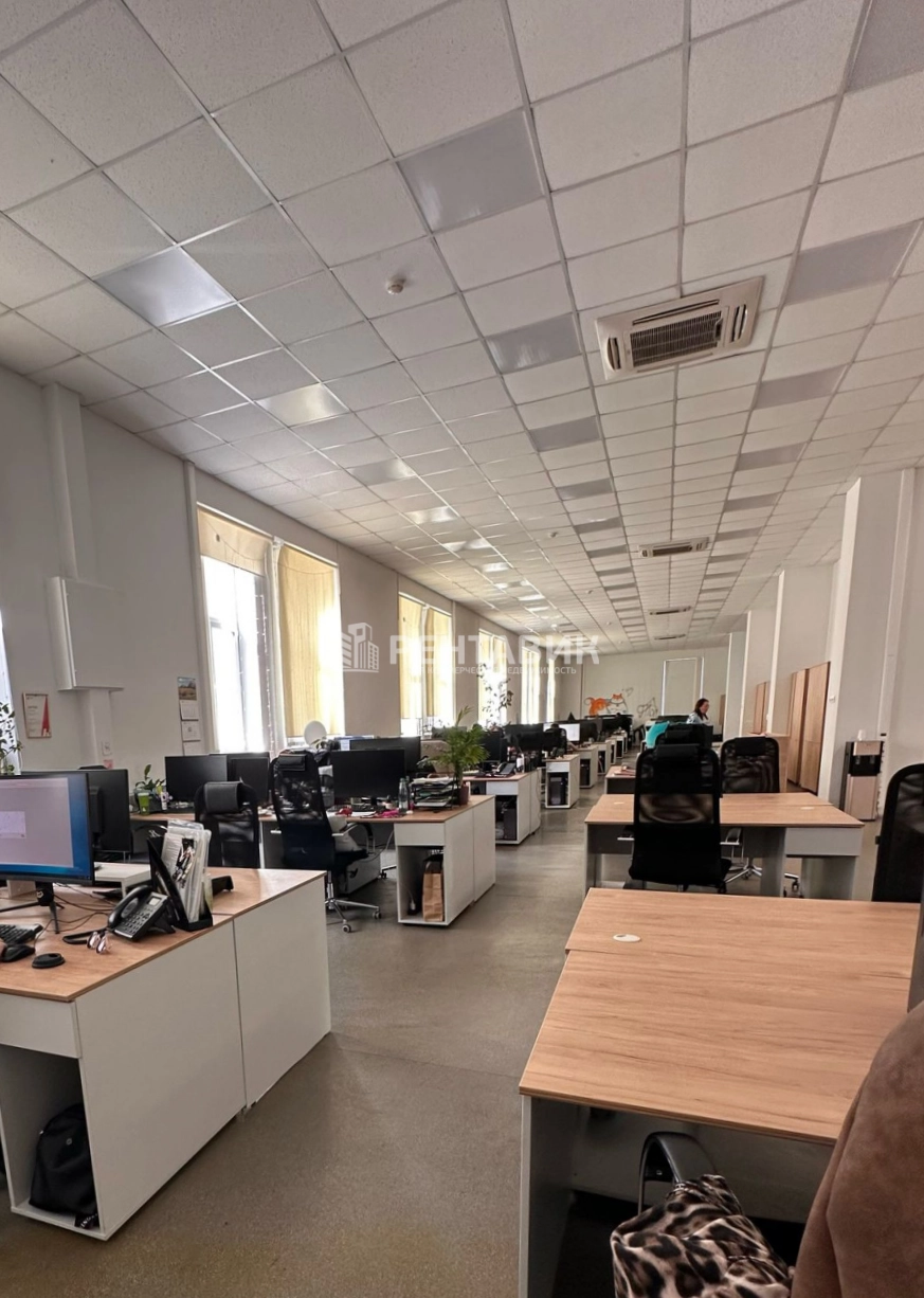 Помещение свободного назначения Сибирский тракт, 34 корпус 2 площадью 495 квадратных метров