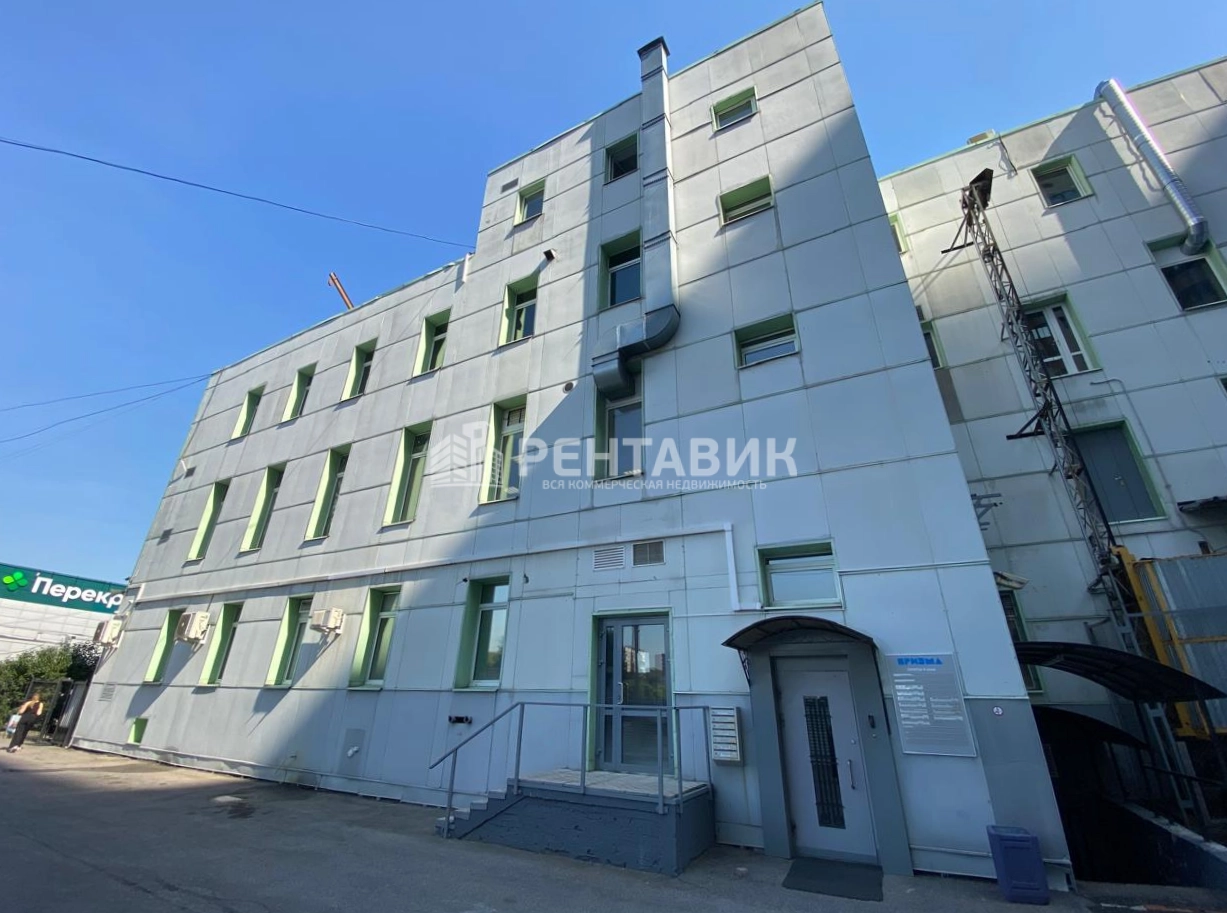 Помещение свободного назначения Призма площадью 1600 квадратных метров