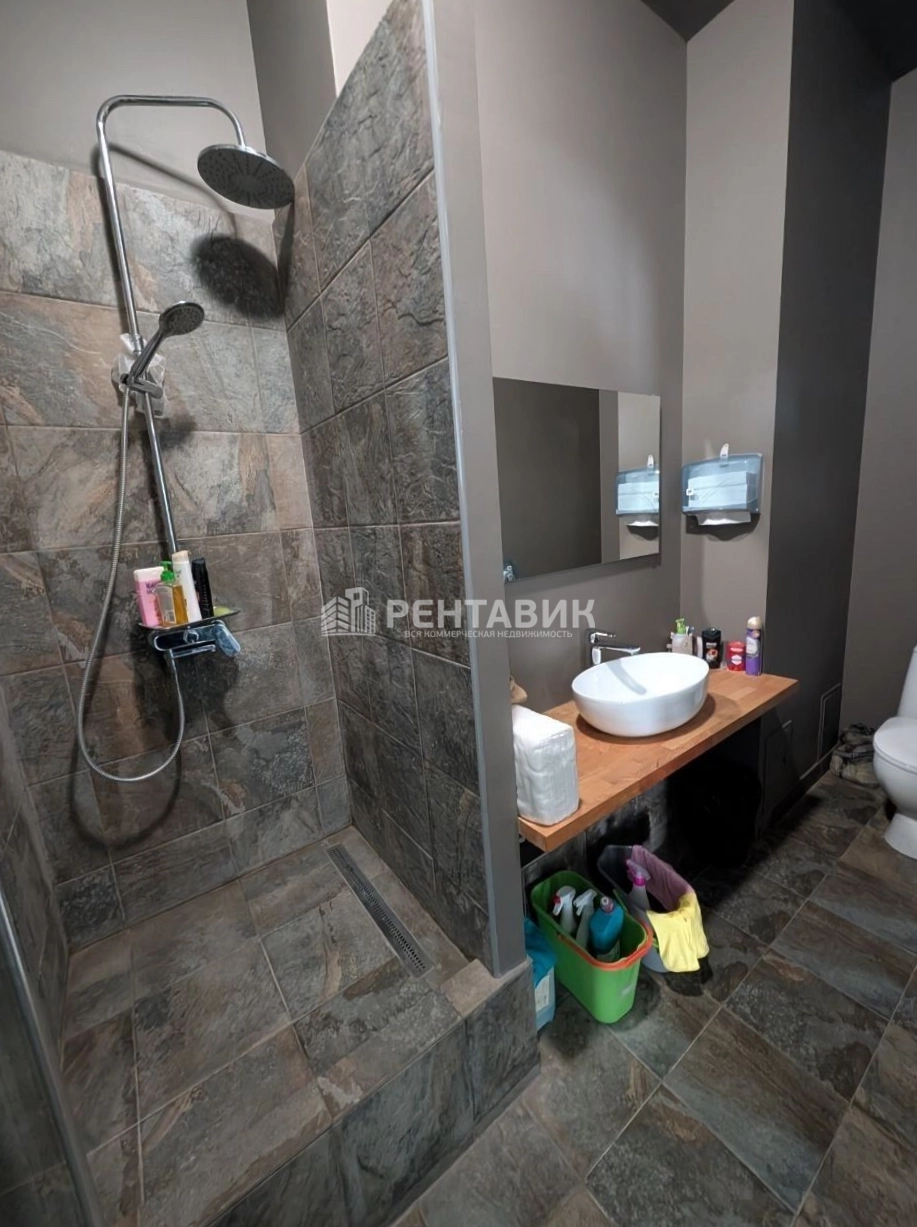 Офис Попов, 1к1 площадью 450 квадратных метров