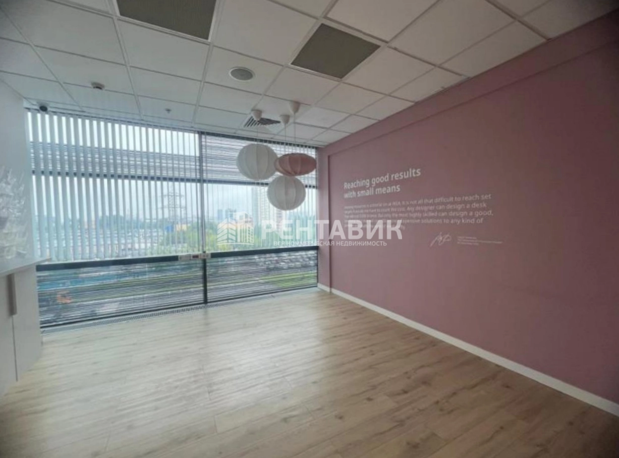 Офис Химки. Здание 1 площадью 4097 квадратных метров