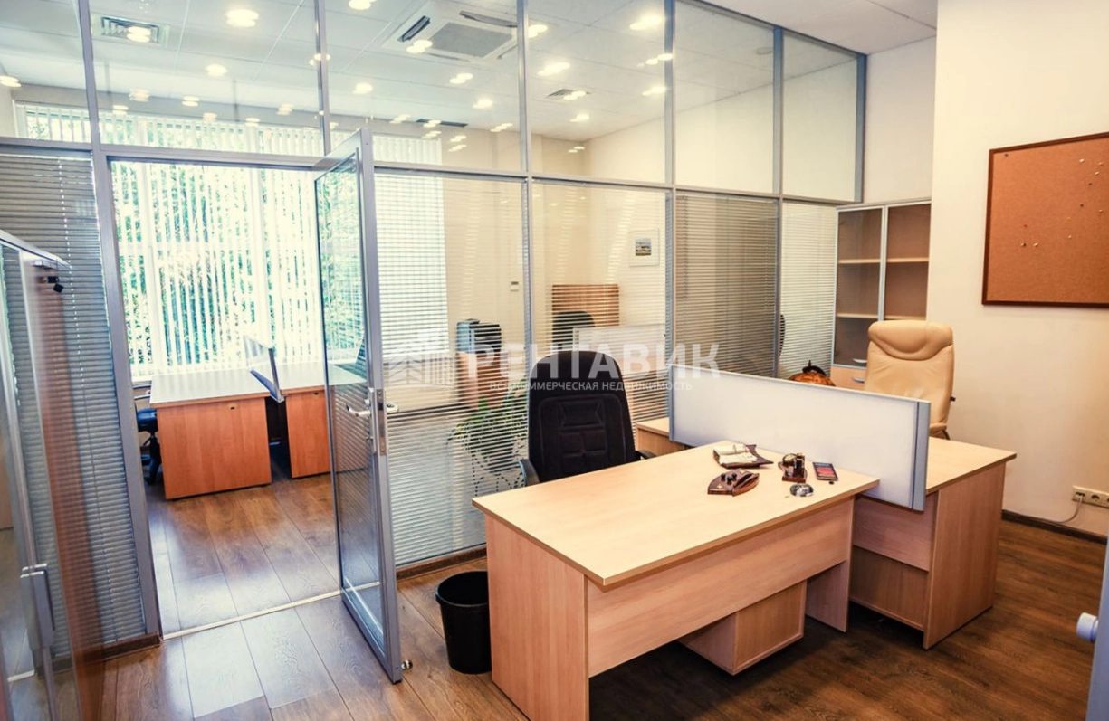 Офис Baker Plaza / Бейкер Плаза площадью 553 квадратных метров