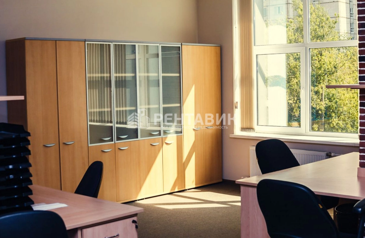 Офис Baker Plaza / Бейкер Плаза площадью 553 квадратных метров