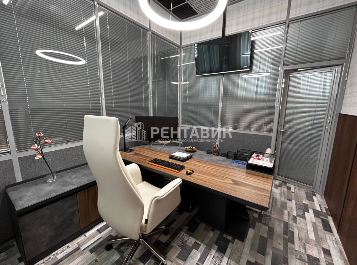 Офис Мастер площадью 1560 квадратных метров
