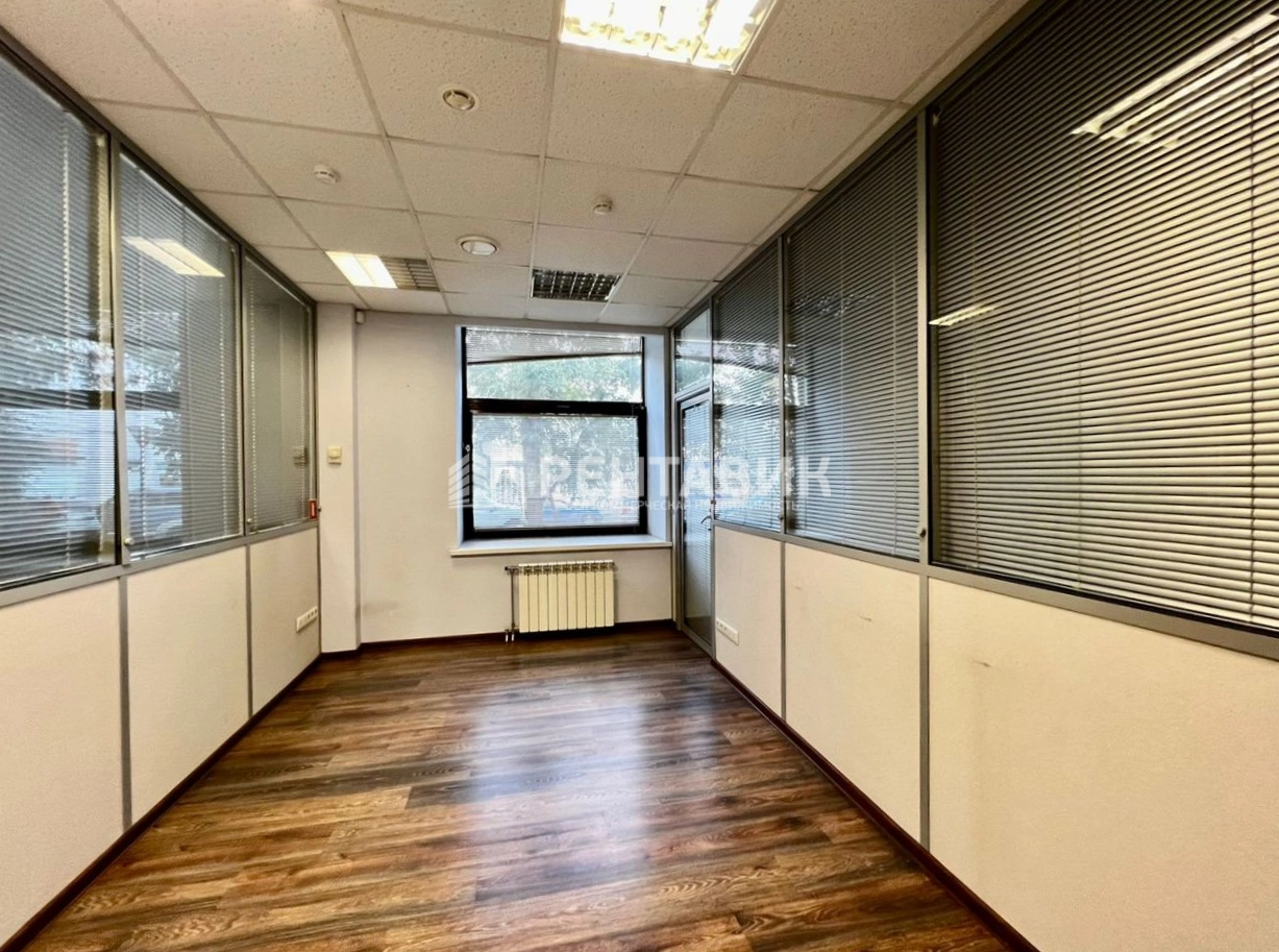 Офис Ярд площадью 550 квадратных метров