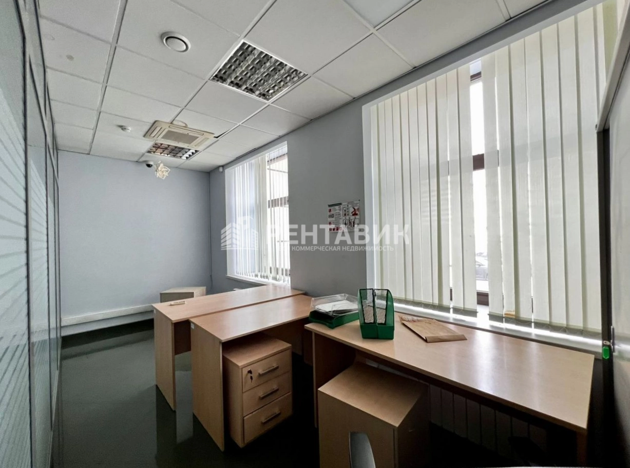 Офис Ярд площадью 550 квадратных метров