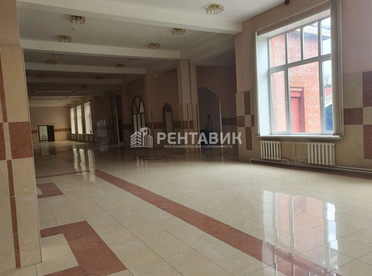 Помещение свободного назначения Островная, 2 площадью 3702 квадратных метров