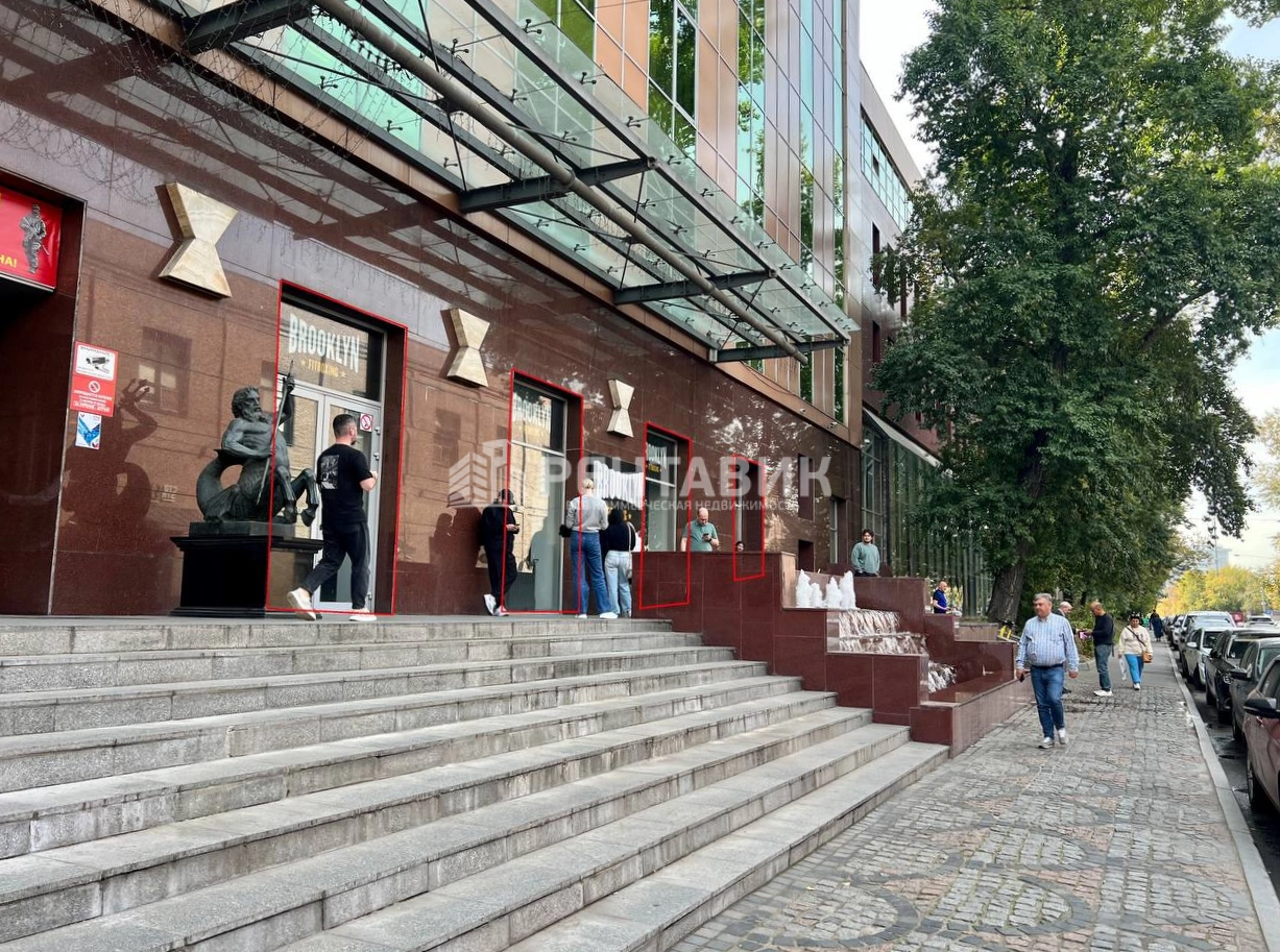 Торговая площадь Омега Плаза площадью 609 квадратных метров