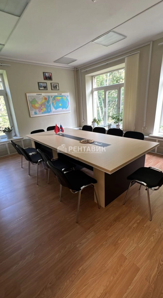 Офис Дружбы, 10А площадью 335 квадратных метров