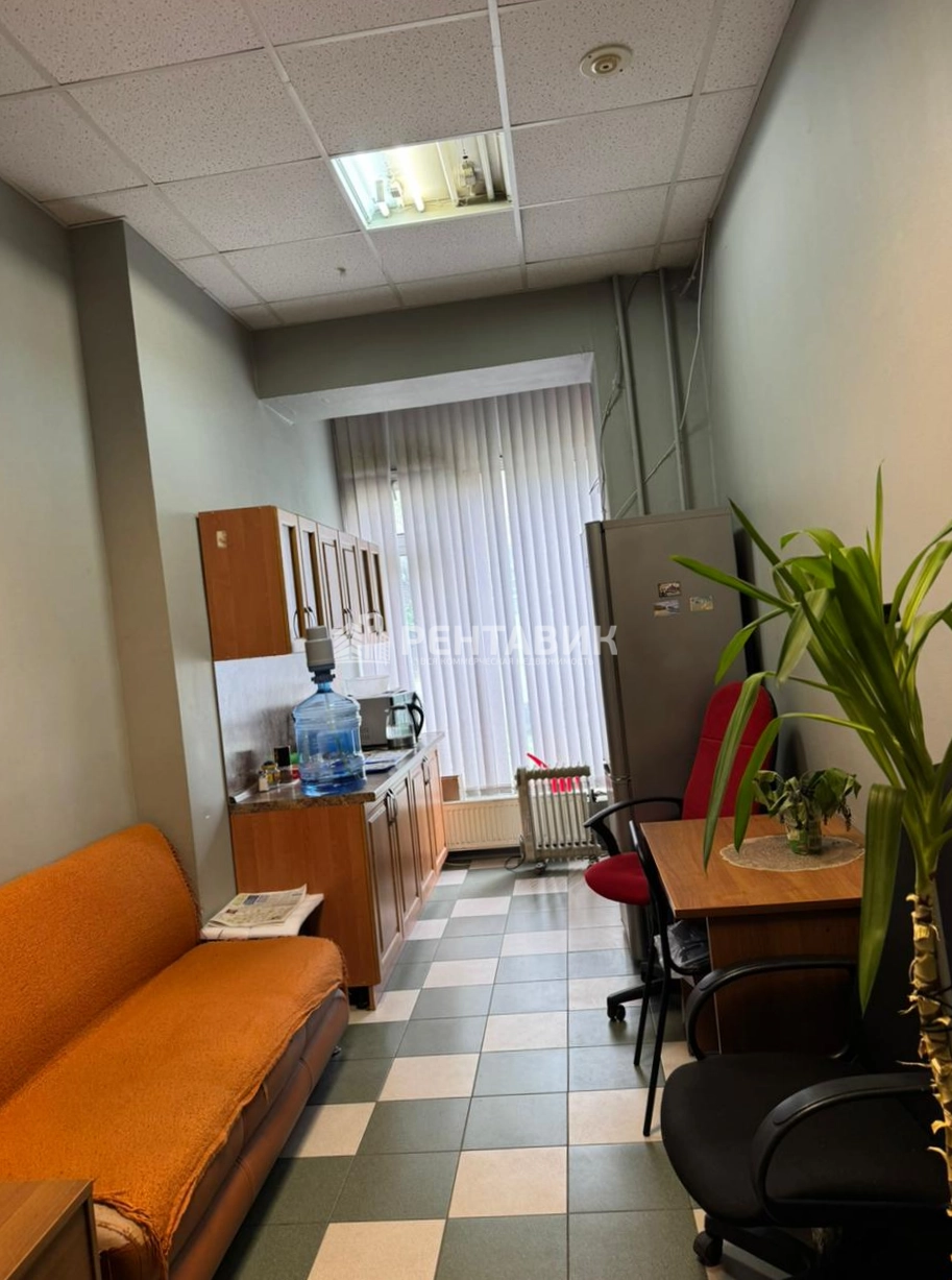 Помещение свободного назначения 3-я Парковая, 8-19 площадью 473 квадратных метров