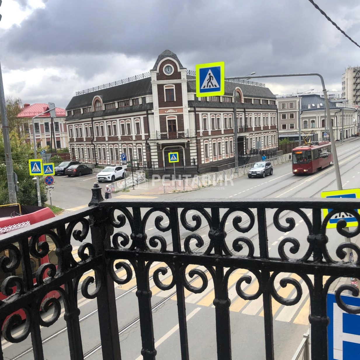 Помещение свободного назначения Тукая, 16 площадью 962 квадратных метров
