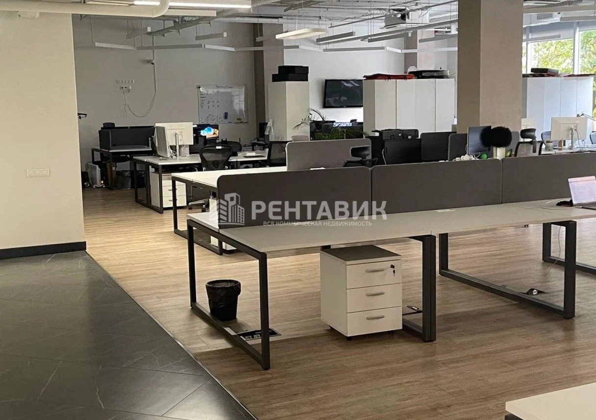 Офис Романов двор 2 площадью 1847 квадратных метров
