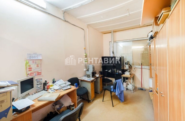 Склад Тореза, 68 Д площадью 810 квадратных метров