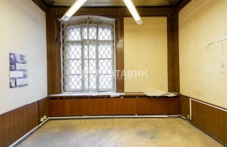Офис Арсенал, Комсомола 2 площадью 3001 квадратных метров