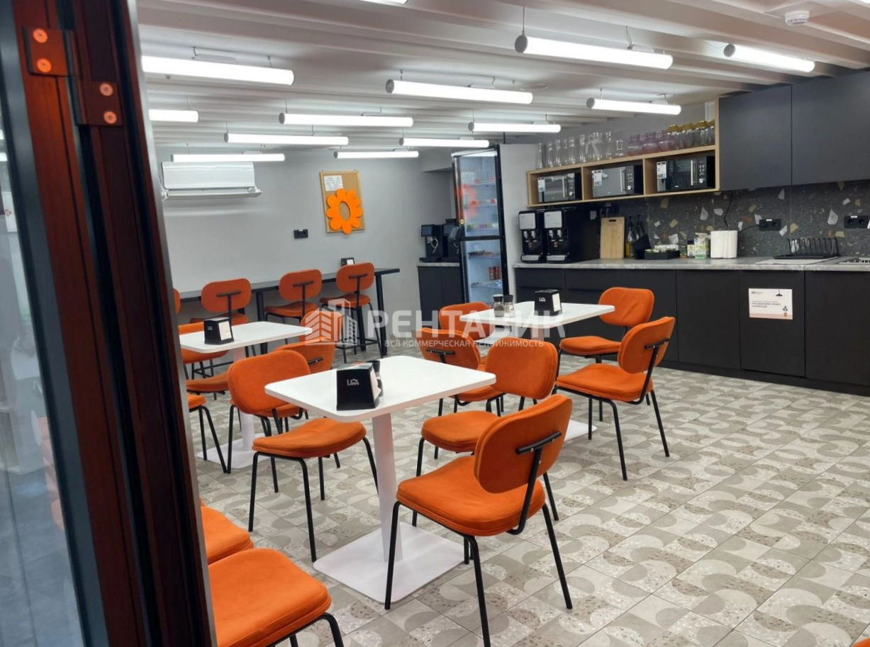 Офис Рябовская Мануфактура, корпус Гончар площадью 2375 квадратных метров