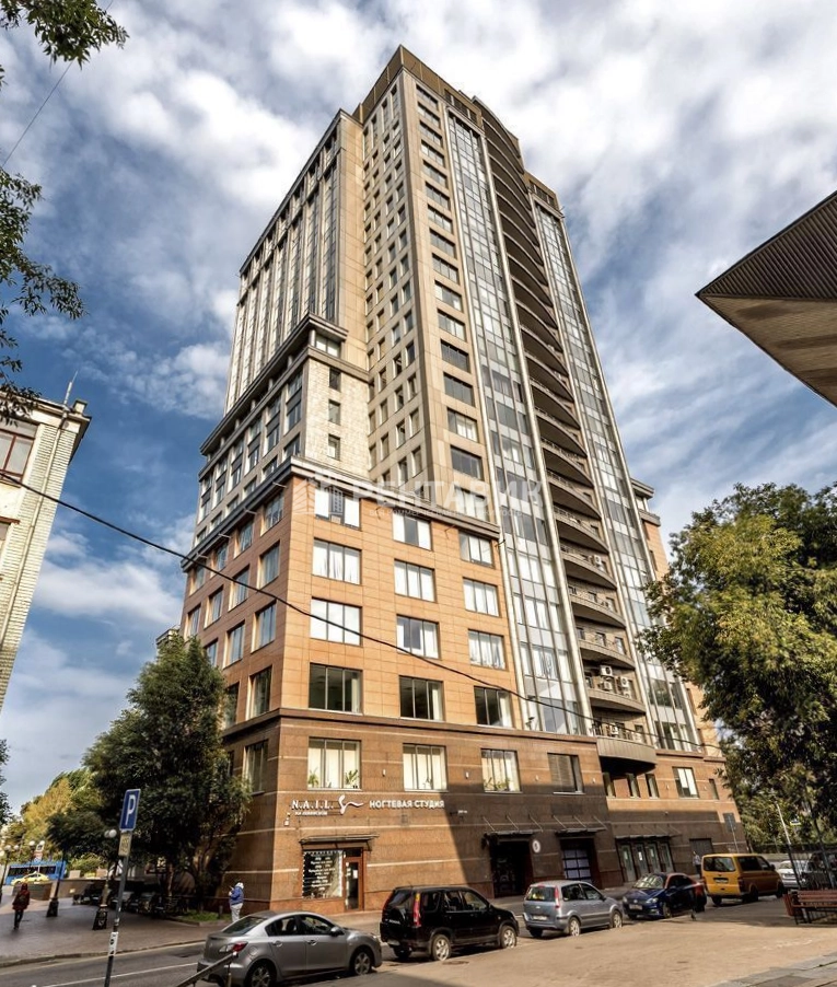 Здание Central Park Tower - Цэнтрал Парк Тауэр по адресу г Москва, Ленинский пр-кт, д 15А