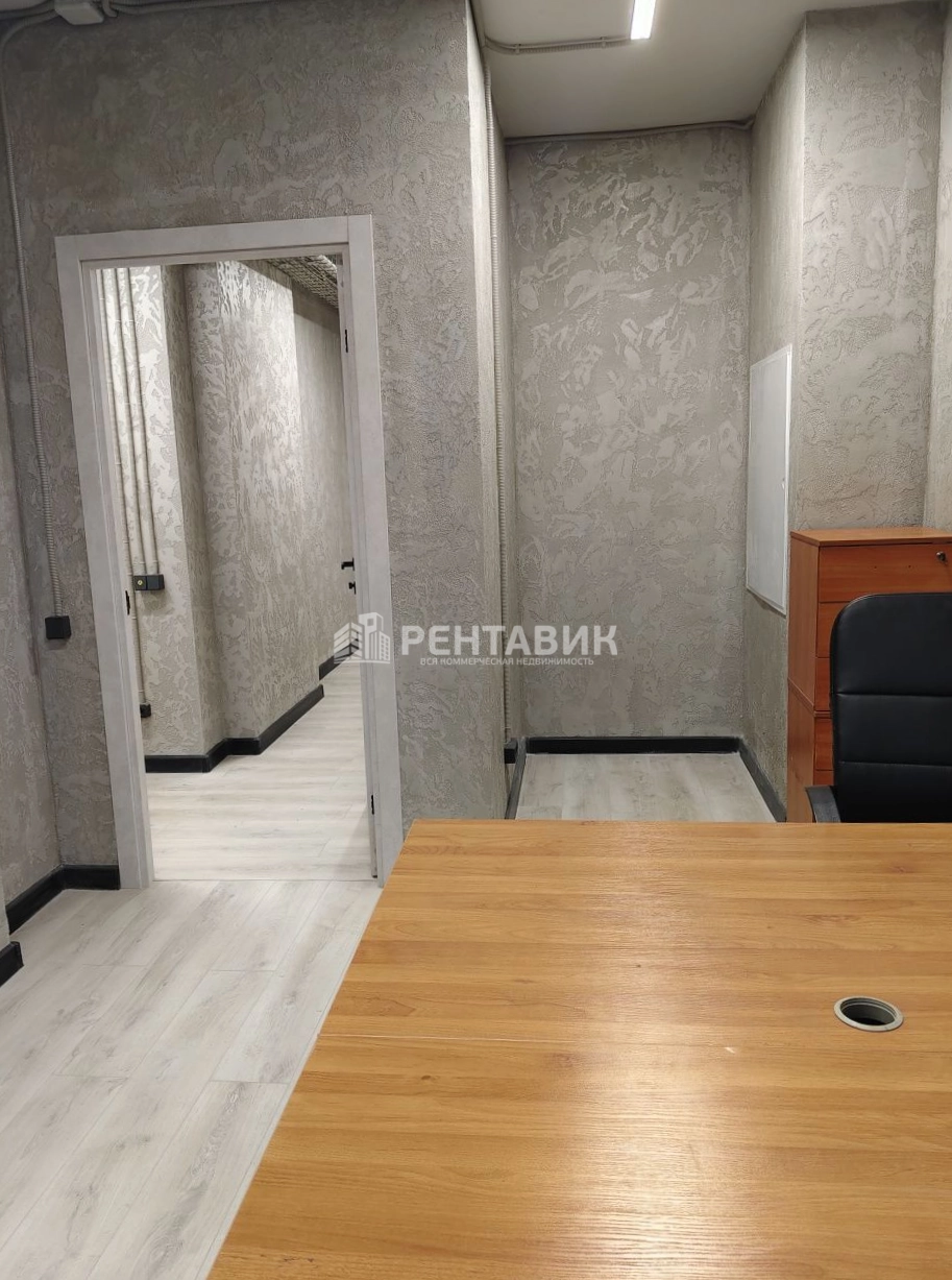 Офис Чечёрский, 136 площадью 713 квадратных метров