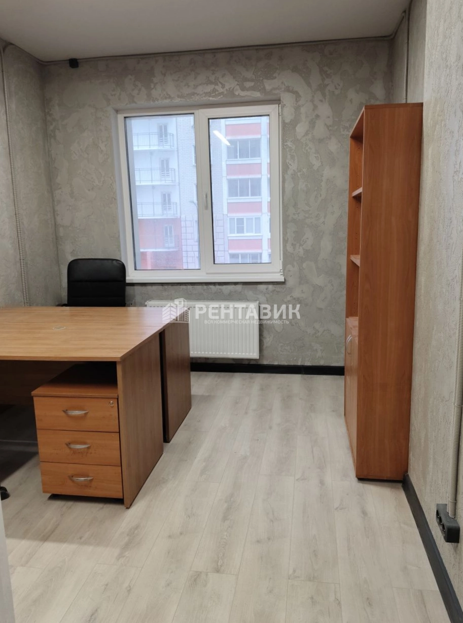 Офис Чечёрский, 136 площадью 400 квадратных метров
