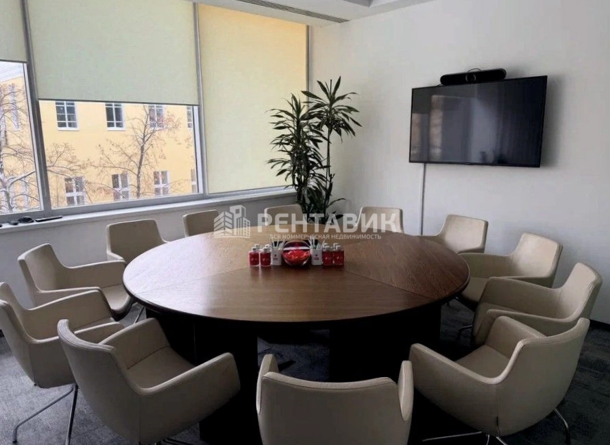Офис Романов двор 2 площадью 2260 квадратных метров