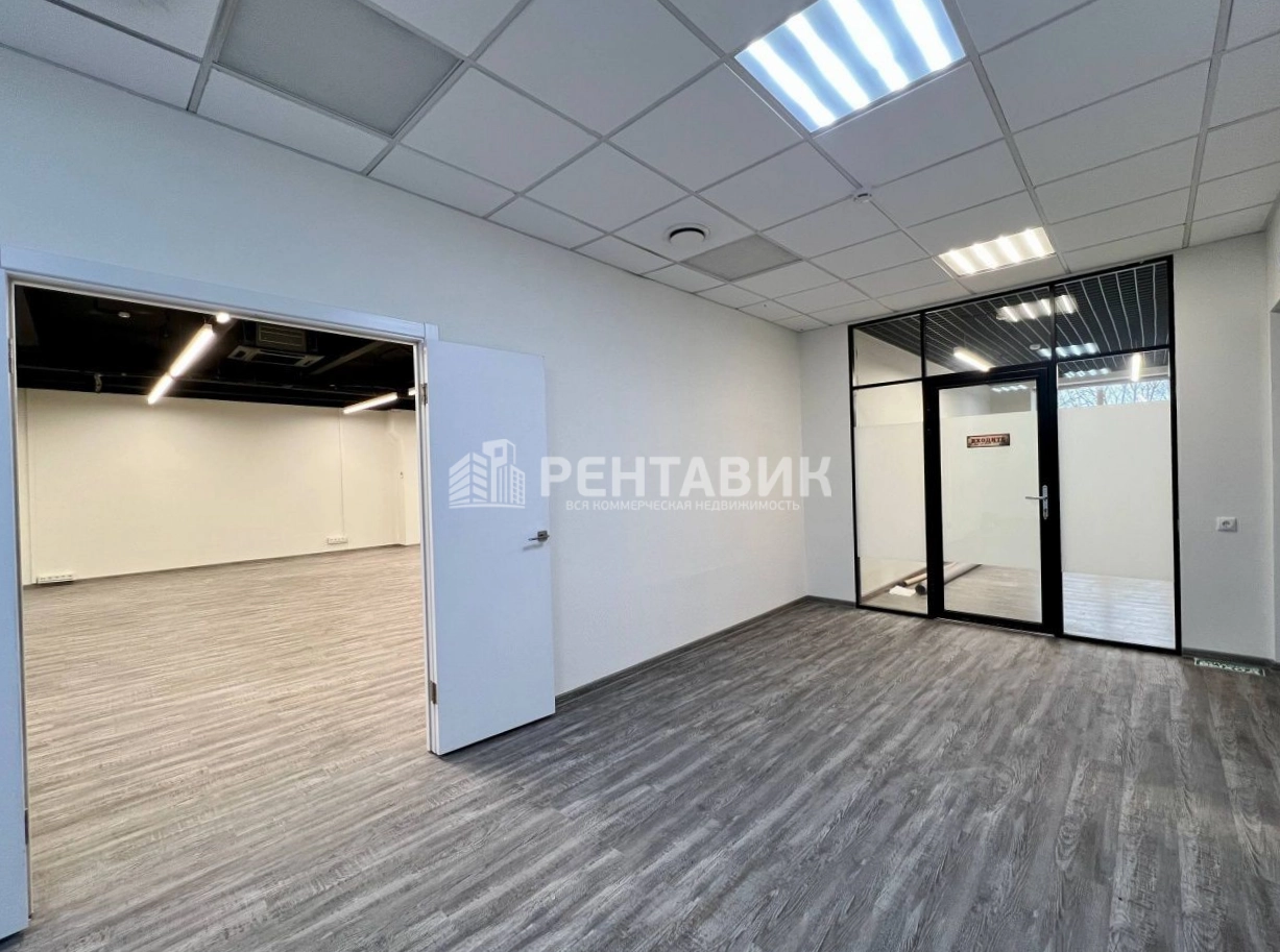 Офис Варшавская плаза площадью 362 квадратных метров