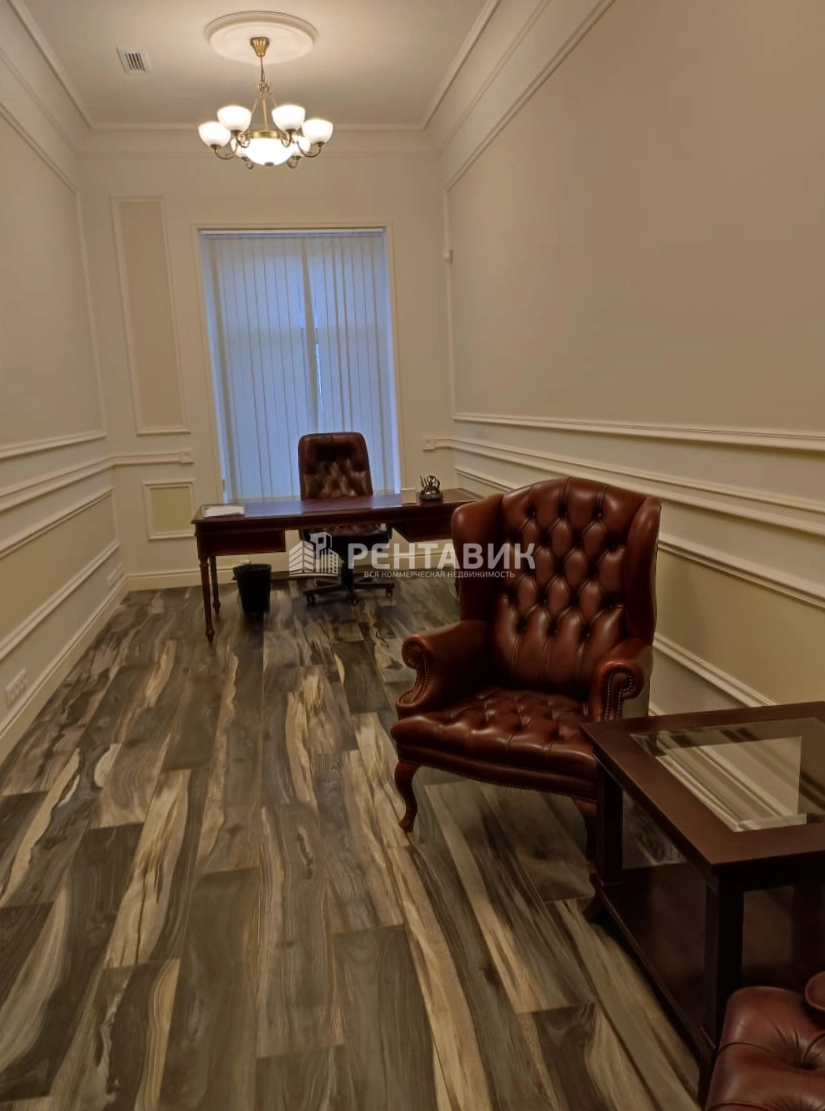 Здание целиком Страстной 13 площадью 907 квадратных метров