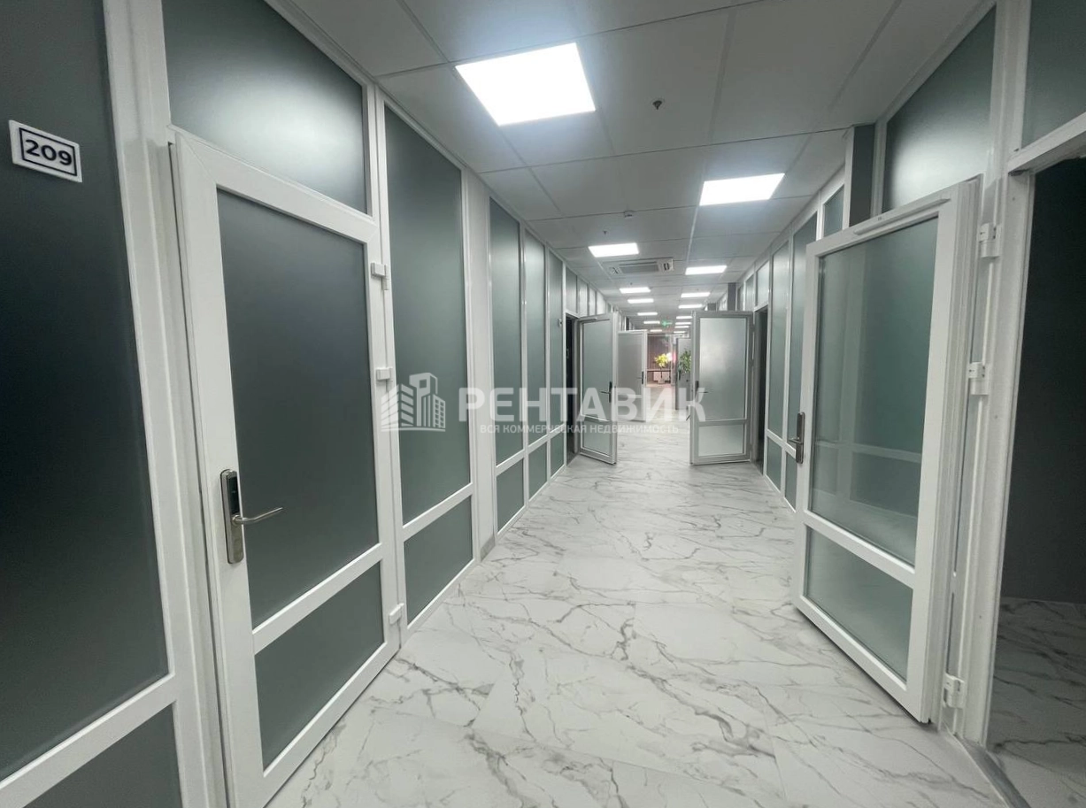 Офис Мост площадью 528 квадратных метров