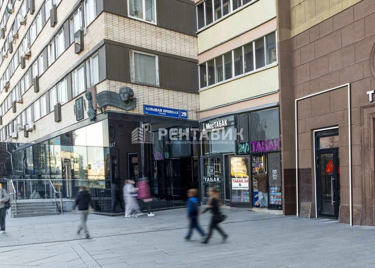 Помещение свободного назначения Тверская, 19 площадью 58 квадратных метров