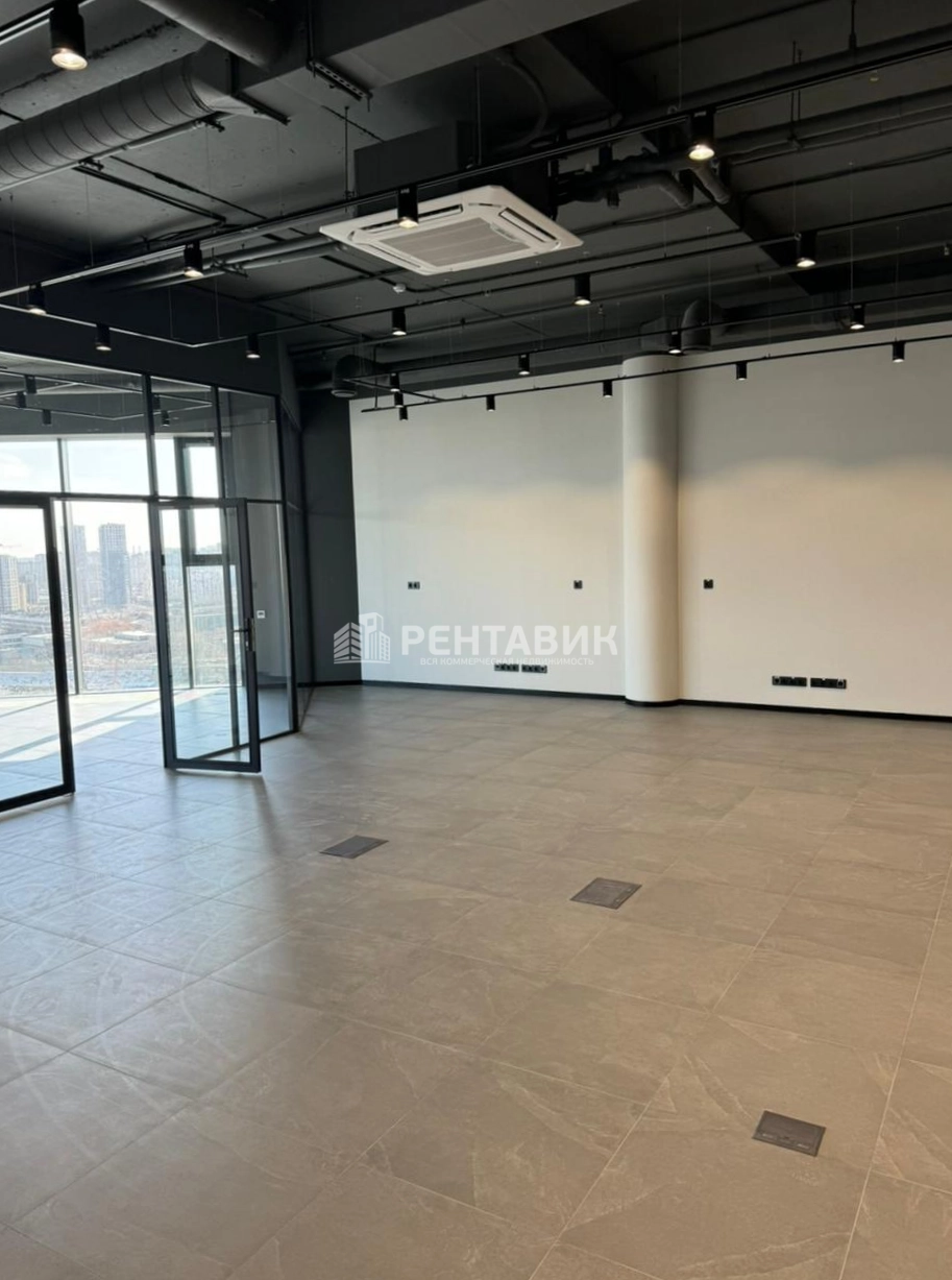 Офис DM TOWER/Дм Тауэр площадью 240 квадратных метров