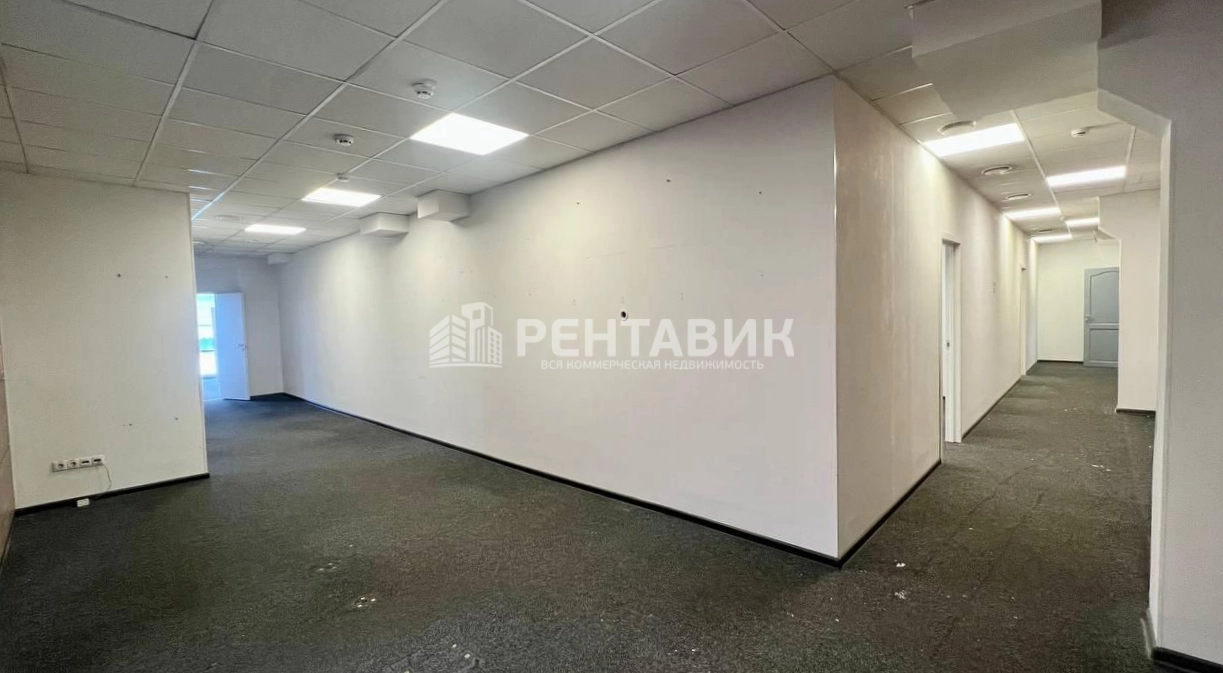 Офис Варшавская плаза площадью 390 квадратных метров
