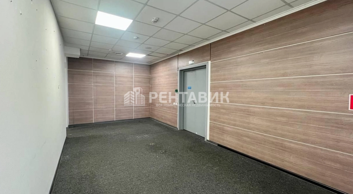 Офис Варшавская плаза площадью 390 квадратных метров