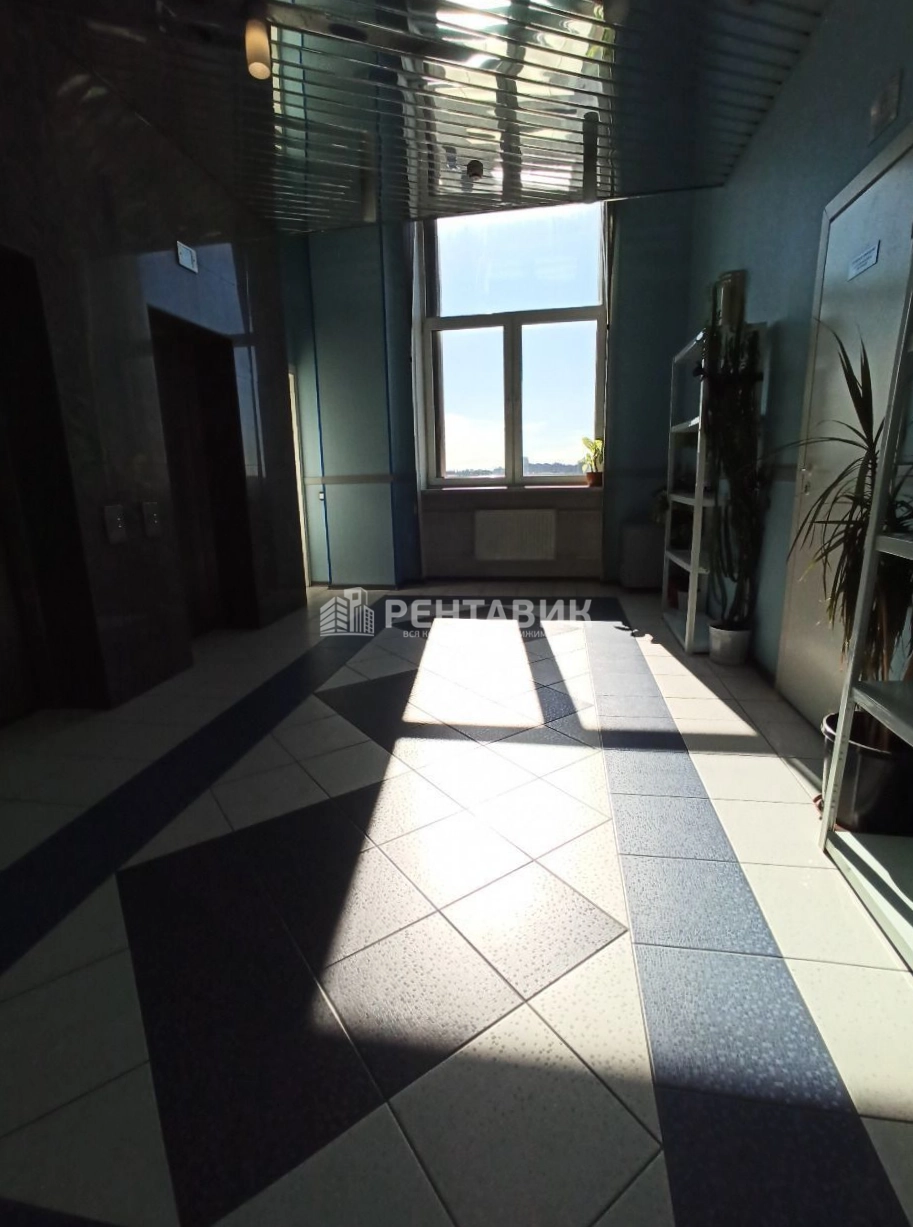Офис Трефолева, 2В площадью 245 квадратных метров