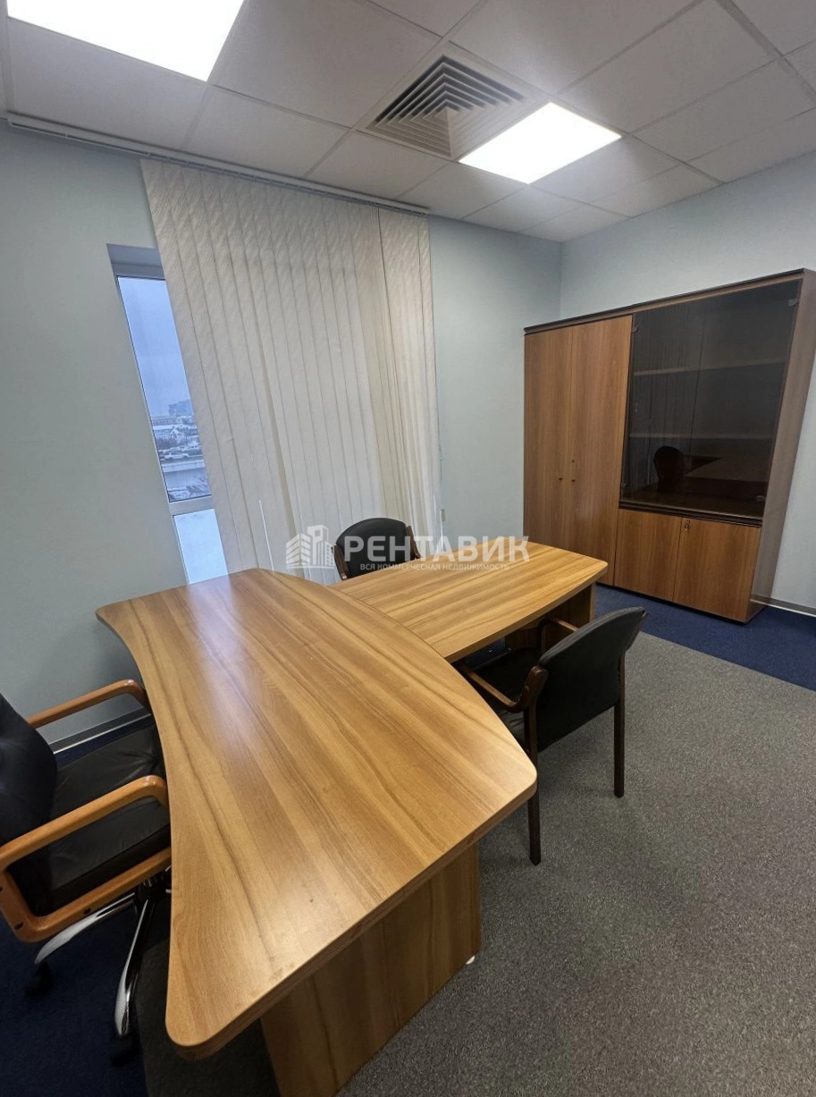 Офис W Plaza I площадью 752 квадратных метров