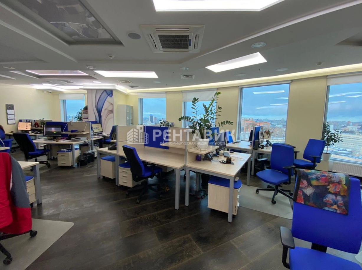 Офис Виктори Плаза площадью 450 квадратных метров