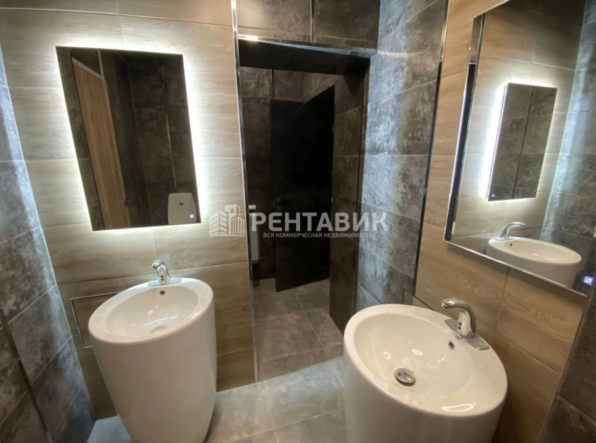 Офис 11-я Красноармейская, 18-20 площадью 1350 квадратных метров