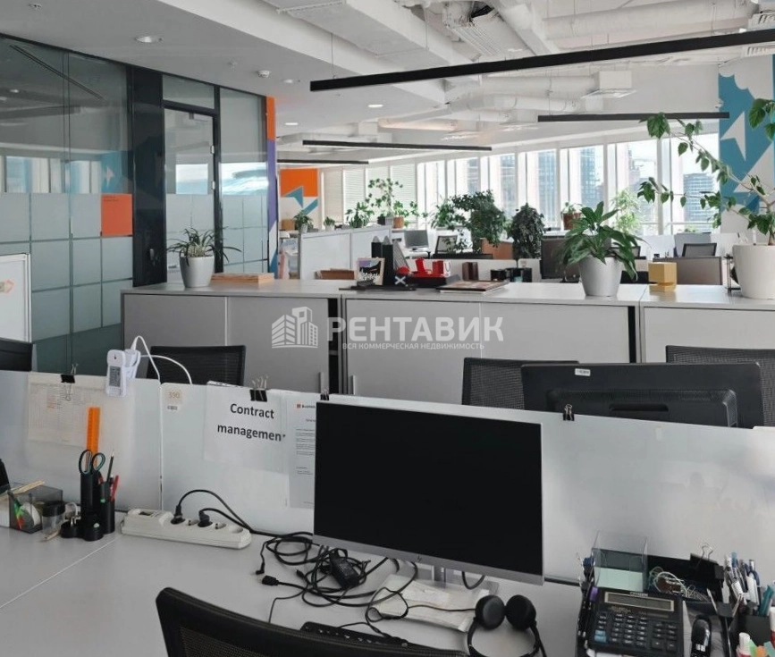 Офис Меркурий Тауэр площадью 2832 квадратных метров