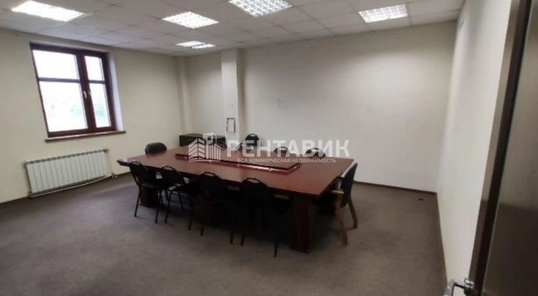 Офис Оружейная Плаза площадью 597 квадратных метров