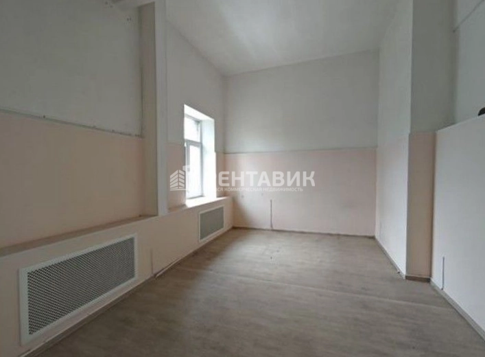 Склад Коммуны, 67АЕ площадью 651 квадратных метров