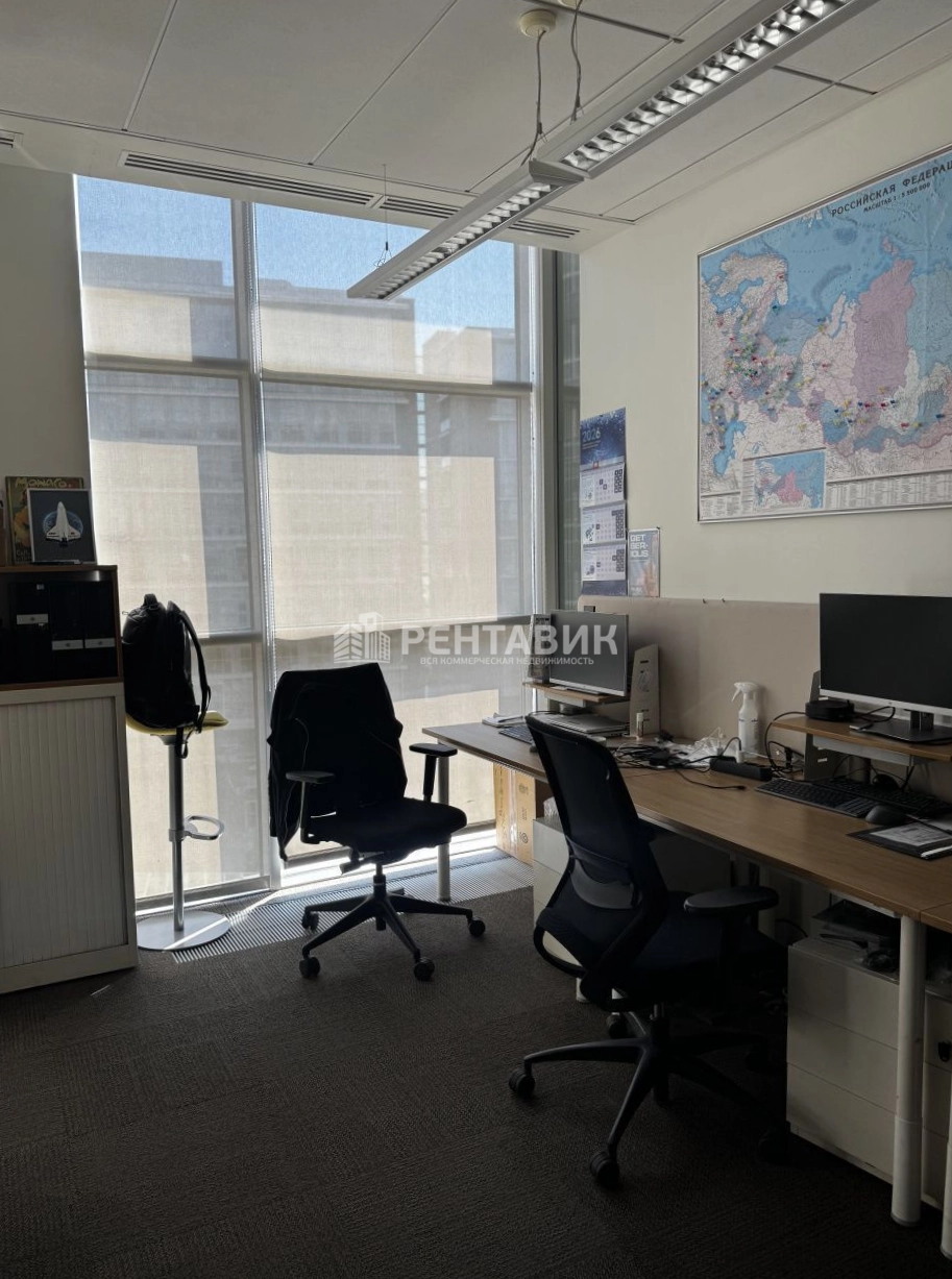 Офис Vivaldi Plaza / Вивальди Плаза площадью 2760 квадратных метров