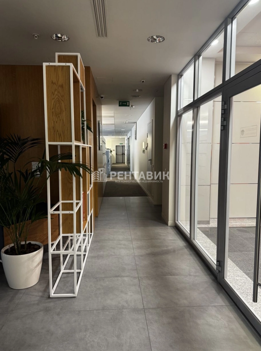 Офис Vivaldi Plaza / Вивальди Плаза площадью 2760 квадратных метров