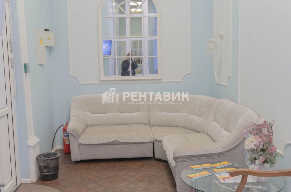Офис Набережная реки Мойки, 37 площадью 158 квадратных метров