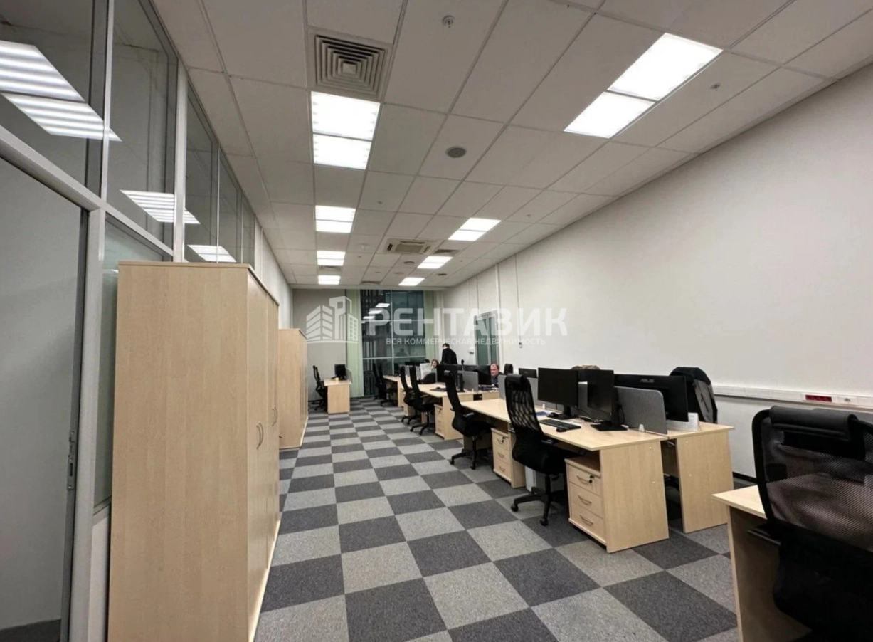 Офис Baker Plaza / Бейкер Плаза площадью 580.8 квадратных метров