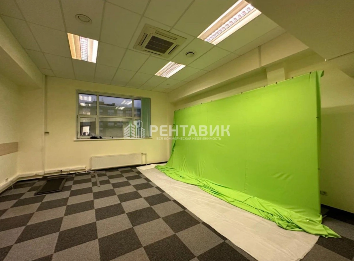 Офис Baker Plaza / Бейкер Плаза площадью 564 квадратных метров